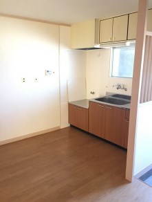 愛知県名古屋市千種区新西１丁目 リビング