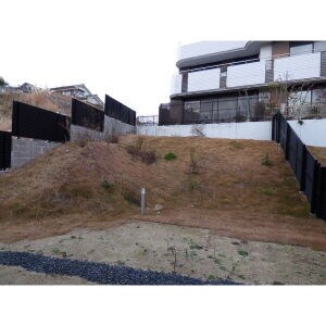 愛知県名古屋市千種区桜が丘 庭