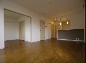愛知県名古屋市瑞穂区中山町２丁目 ベッドルーム