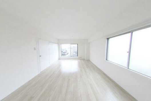 愛知県名古屋市中川区中島新町４丁目 リビング