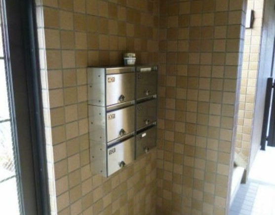 愛知県名古屋市中川区五女子町２丁目 エントランス