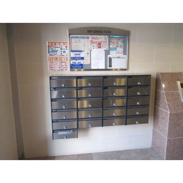 愛知県名古屋市中区新栄３丁目 エントランス