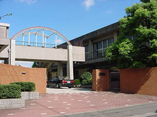 愛知県名古屋市港区新川町４丁目 小学校