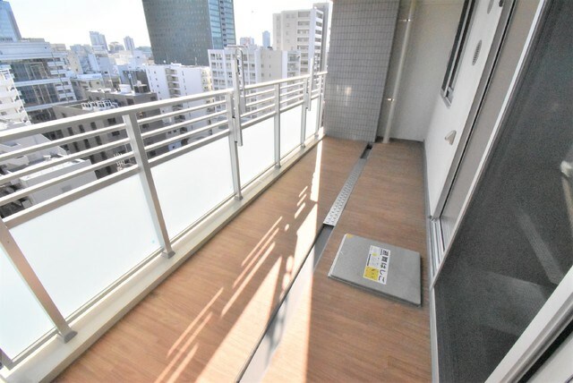 愛知県名古屋市東区泉１丁目 ベランダ