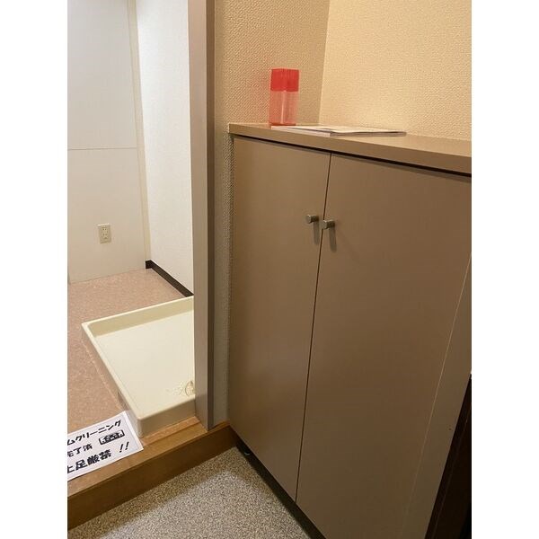 愛知県名古屋市中区栄４丁目 収納
