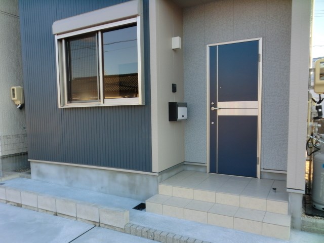 愛知県名古屋市北区生駒町６丁目 エントランス