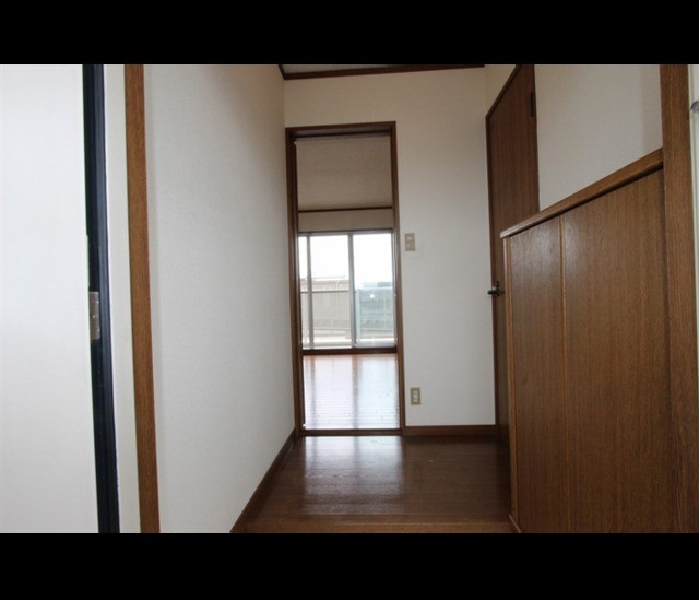 愛知県名古屋市北区若鶴町 玄関