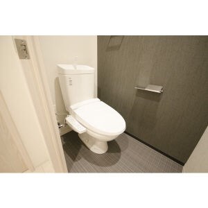 愛知県名古屋市東区泉１丁目 トイレ