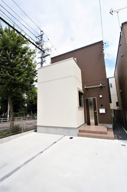 愛知県名古屋市守山区鳥神町 駐車場