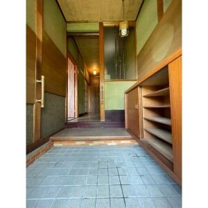 愛知県清須市須ケ口野中 玄関
