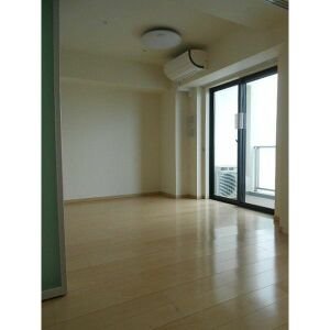 愛知県名古屋市千種区池下町２丁目 リビング