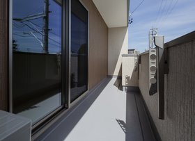 愛知県春日井市西本町２丁目 ベランダ