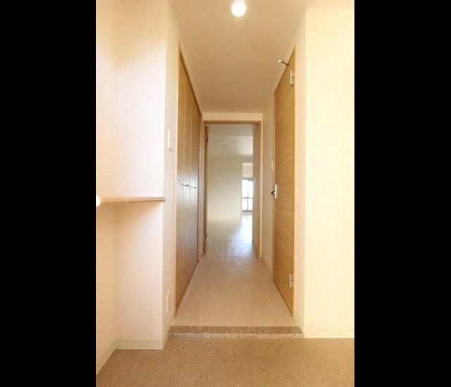 愛知県名古屋市東区徳川１丁目 玄関