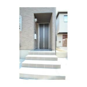 愛知県名古屋市千種区春岡２丁目 エントランス