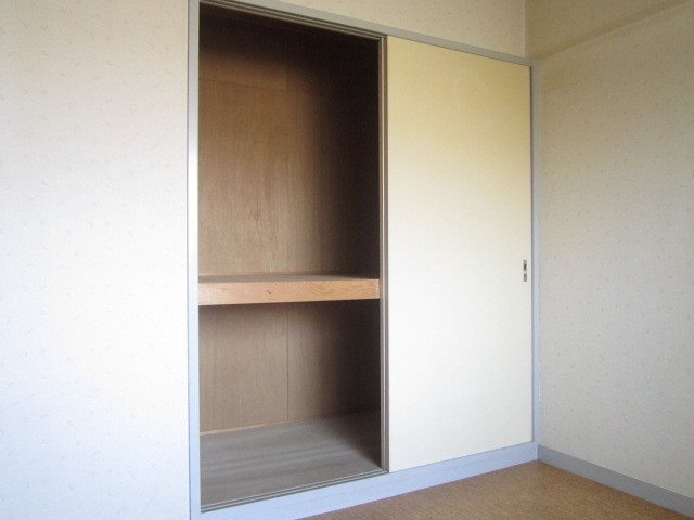 愛知県名古屋市港区惟信町２丁目 収納