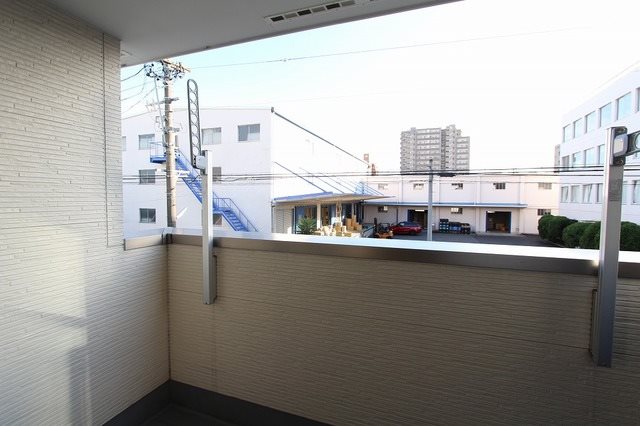 愛知県名古屋市守山区小六町 ベランダ