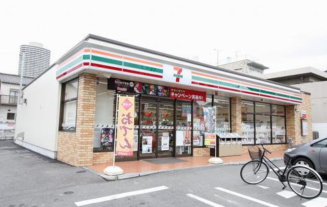愛知県名古屋市守山区川西１丁目 コンビニ