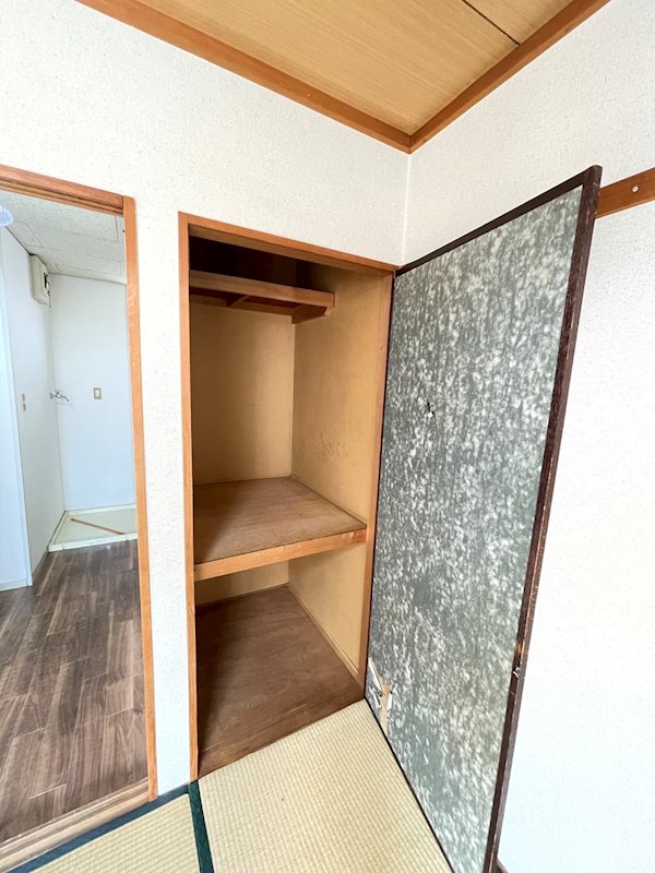 愛知県名古屋市千種区内山１丁目 収納