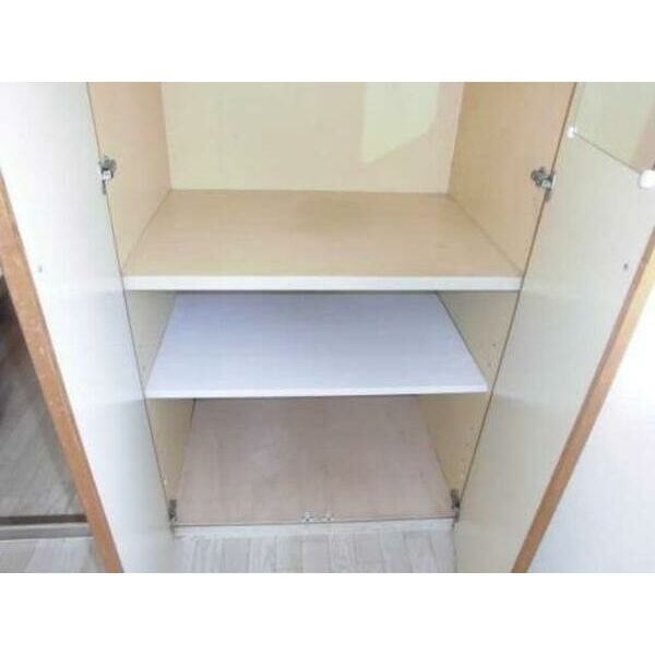 愛知県名古屋市千種区日進通１丁目 収納