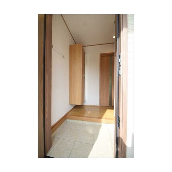 愛知県名古屋市千種区朝岡町２丁目 玄関