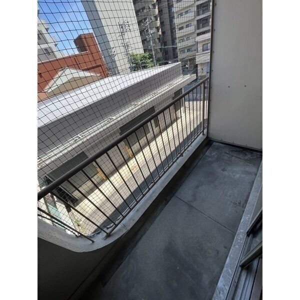 愛知県名古屋市西区新道１丁目 ベランダ