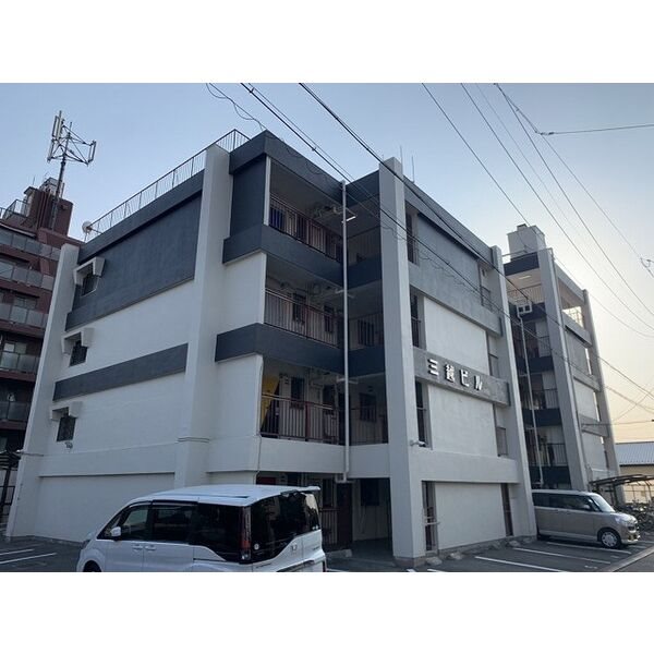 愛知県名古屋市昭和区広路通４丁目 駐車場