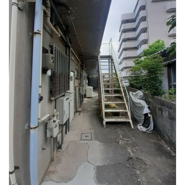 愛知県名古屋市南区本星崎町廻間 エントランス
