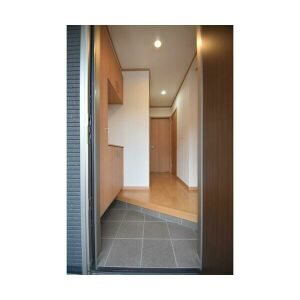 愛知県名古屋市千種区松竹町１丁目 玄関