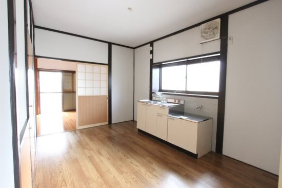 愛知県北名古屋市野崎正光寺 リビング