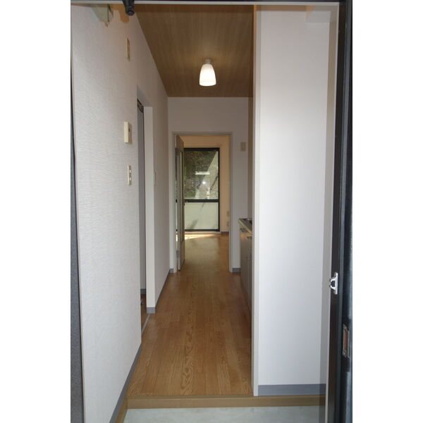 愛知県名古屋市千種区田代町蝮池上 玄関