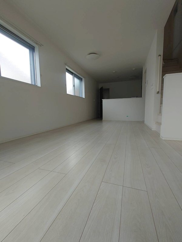愛知県名古屋市北区生駒町６丁目 リビング
