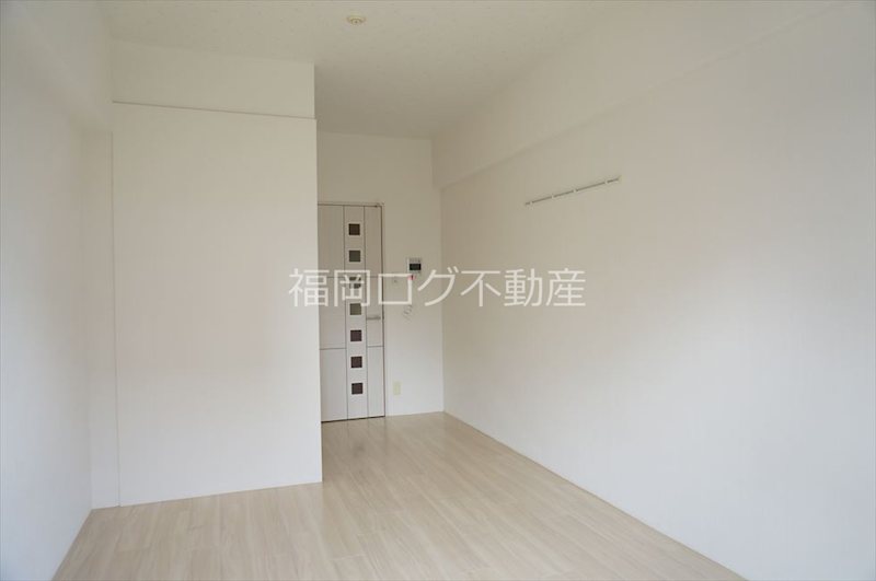 福岡県福岡市南区塩原２丁目 リビング