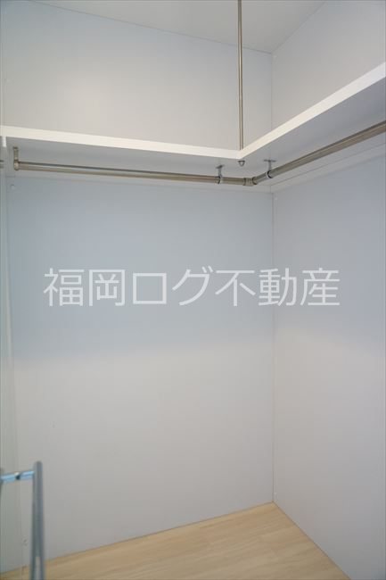 福岡県福岡市南区塩原２丁目 収納