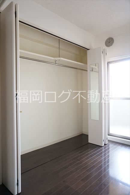 福岡県福岡市南区清水１丁目 収納