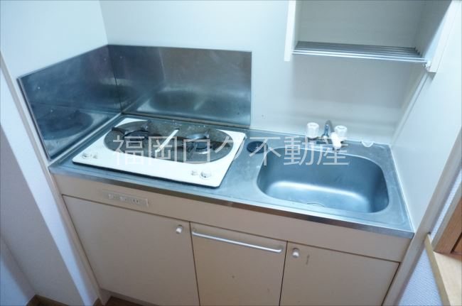 福岡県福岡市中央区赤坂１丁目 キッチン