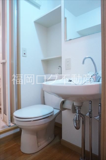 福岡県福岡市中央区赤坂１丁目 トイレ