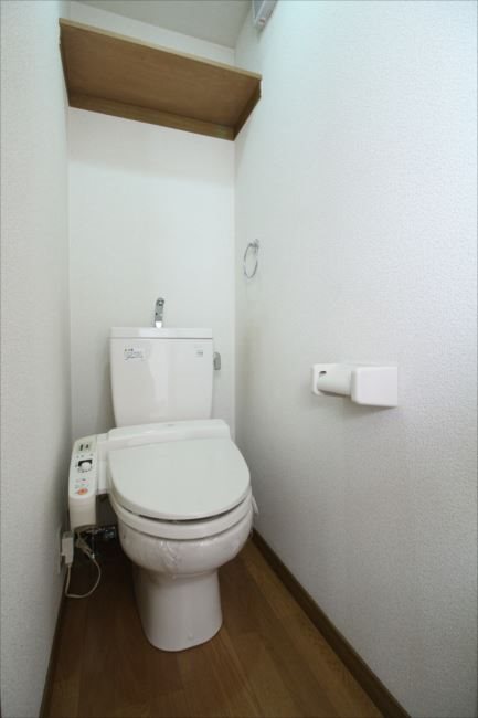 福岡県福岡市東区箱崎２丁目 トイレ