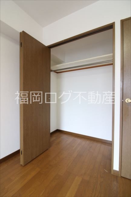 福岡県福岡市東区馬出２丁目 収納