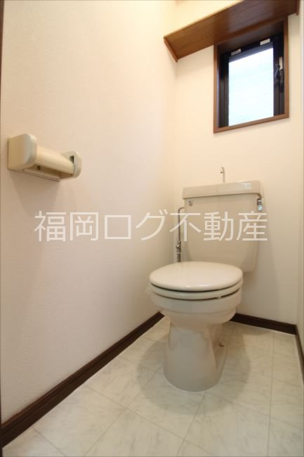福岡県福岡市東区箱崎４丁目 トイレ