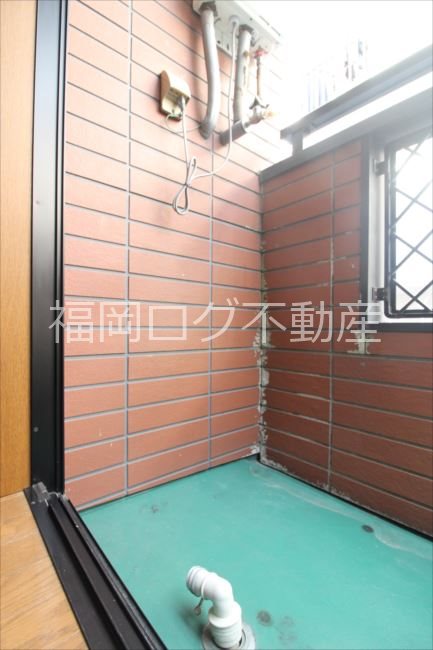 福岡県福岡市東区箱崎４丁目 ベランダ