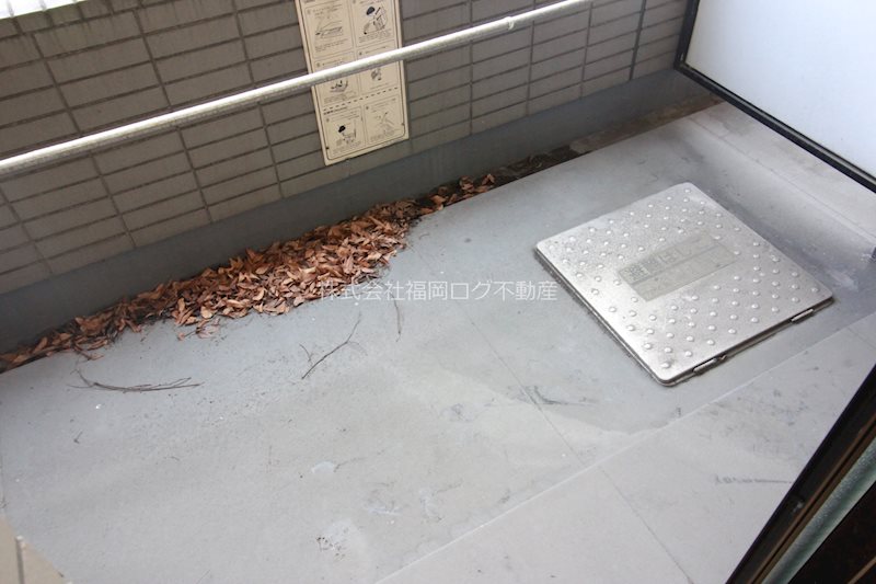 アーバン遊大橋 ベランダ