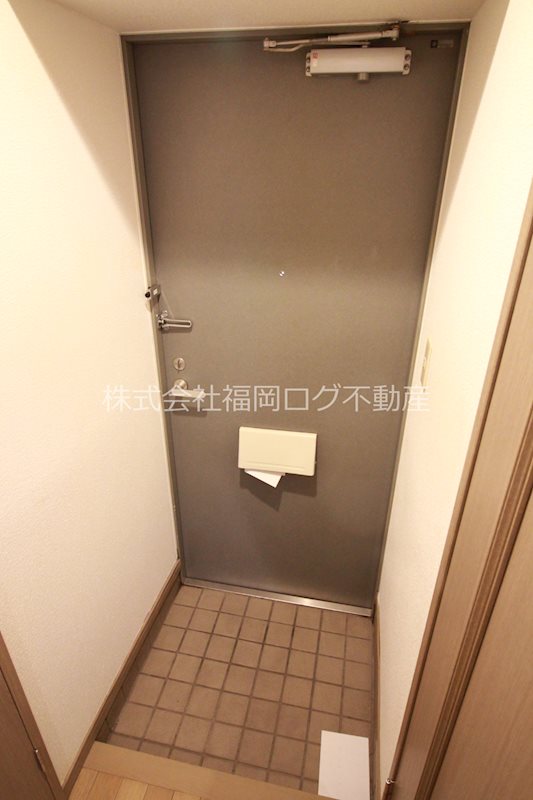 コンドミニアム高宮通り壱番館 玄関