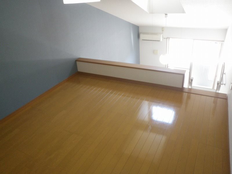 MODERN 西山 ベッドルーム