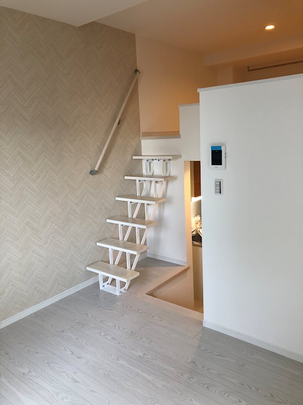 MODERN PALAZZO Sumiyoshi EMAⅠ リビング