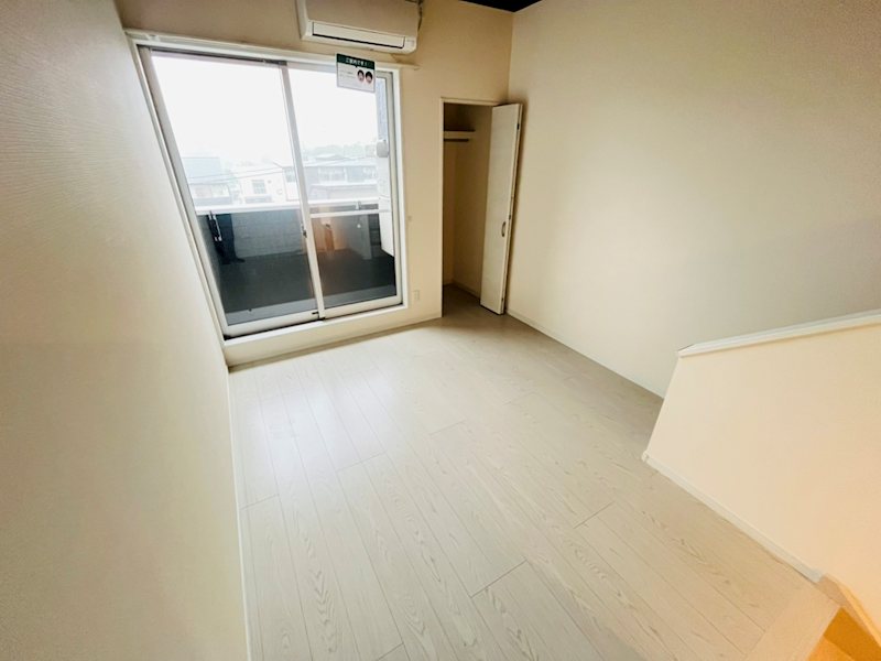 MODERN PALAZZO 諫早Kaizu B リビング