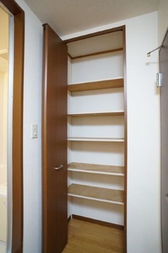 エクセル蘇我 収納