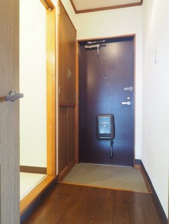グリーンヒルズ石川Ｉ 玄関