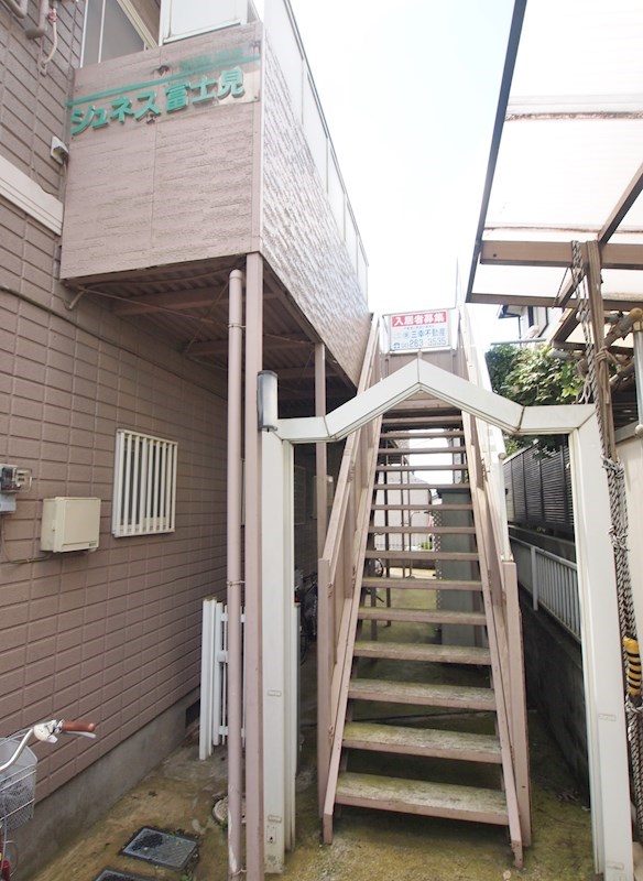 ジュネス富士見 エントランス