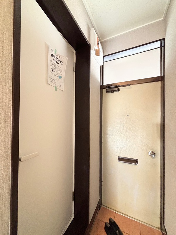 今関ハイツ 玄関