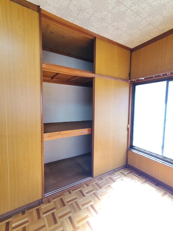 大森町５４番地貸家 収納